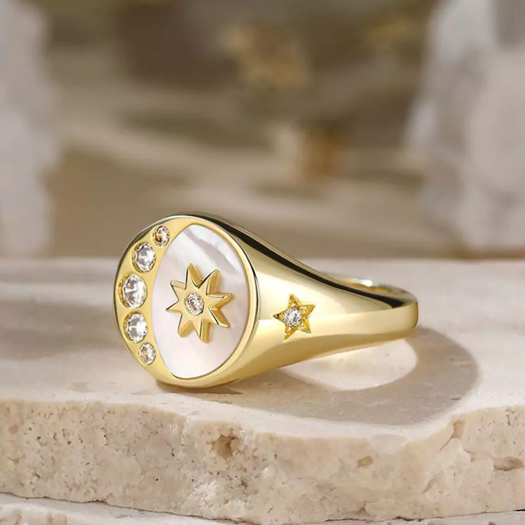 elegant Signet Gold Rings