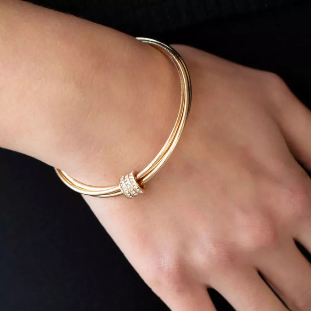 splendid thin gold bangles 