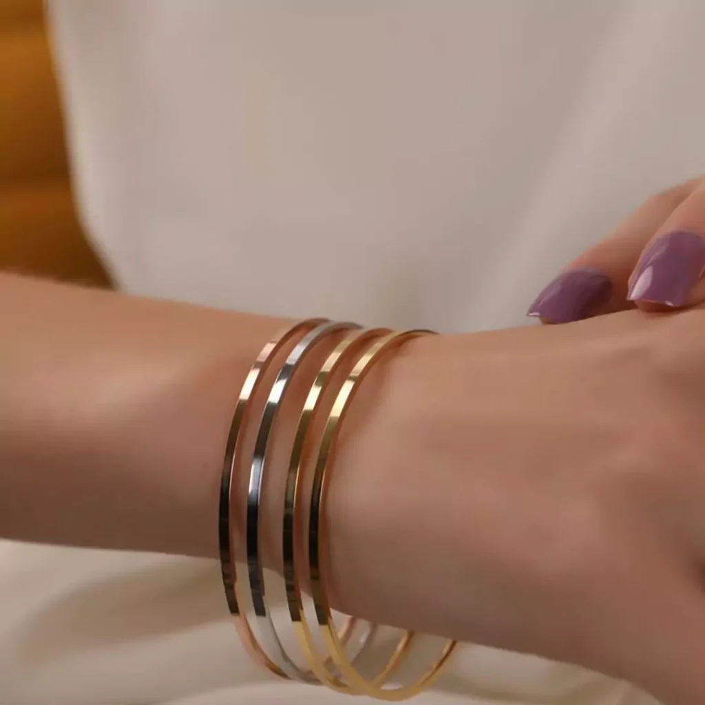 sophisticated thin gold bangles 