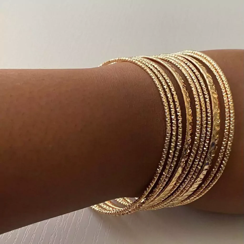 stylish thin gold bangles 