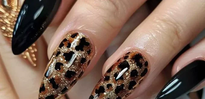 attractive black and gold nail designs of 2024