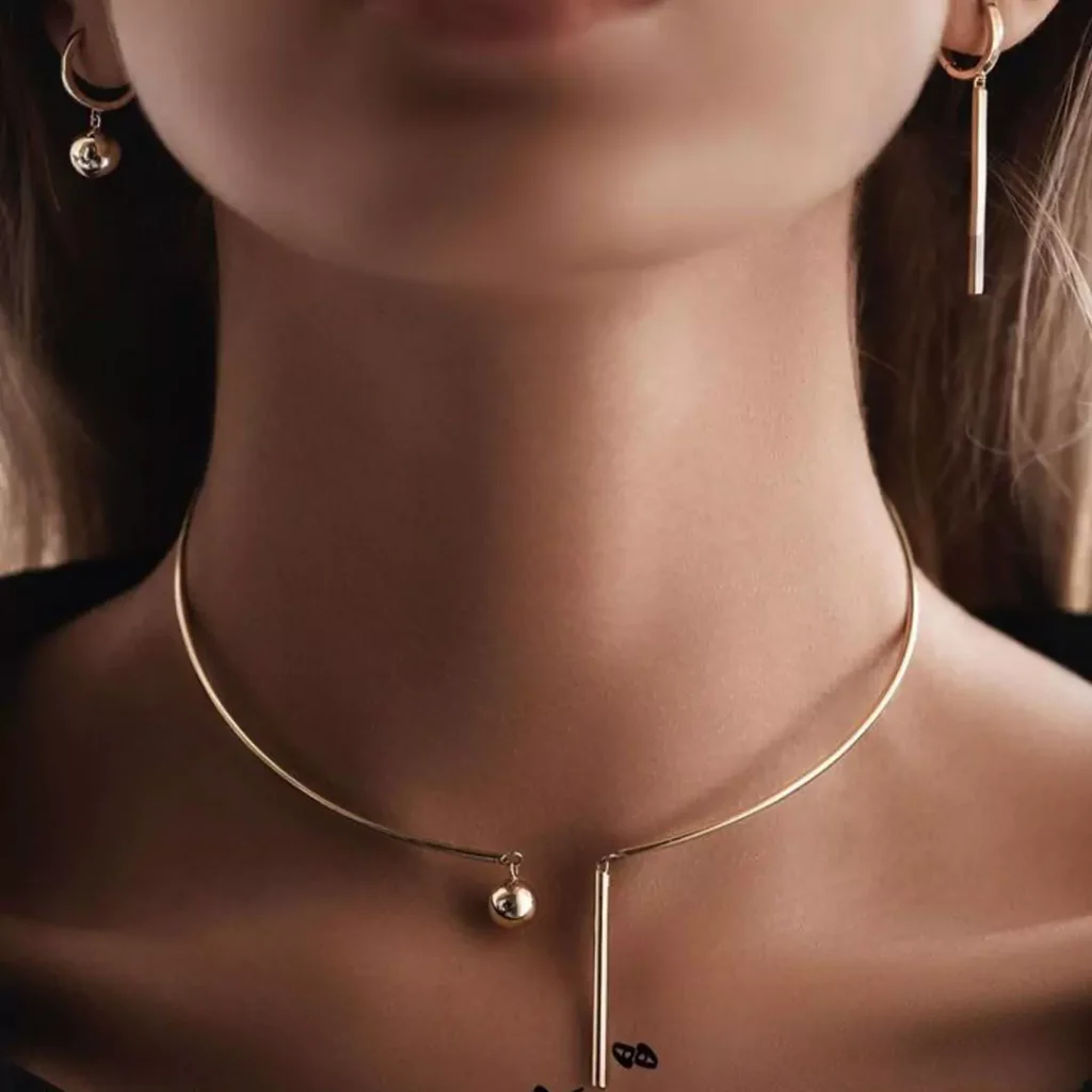 Special modern necklace models