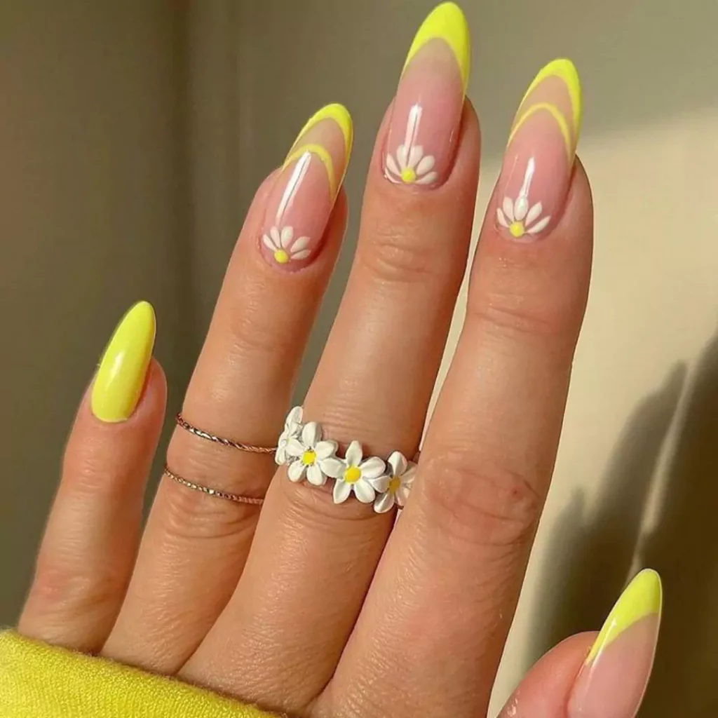 beautiful yellow and white theme nail designs 