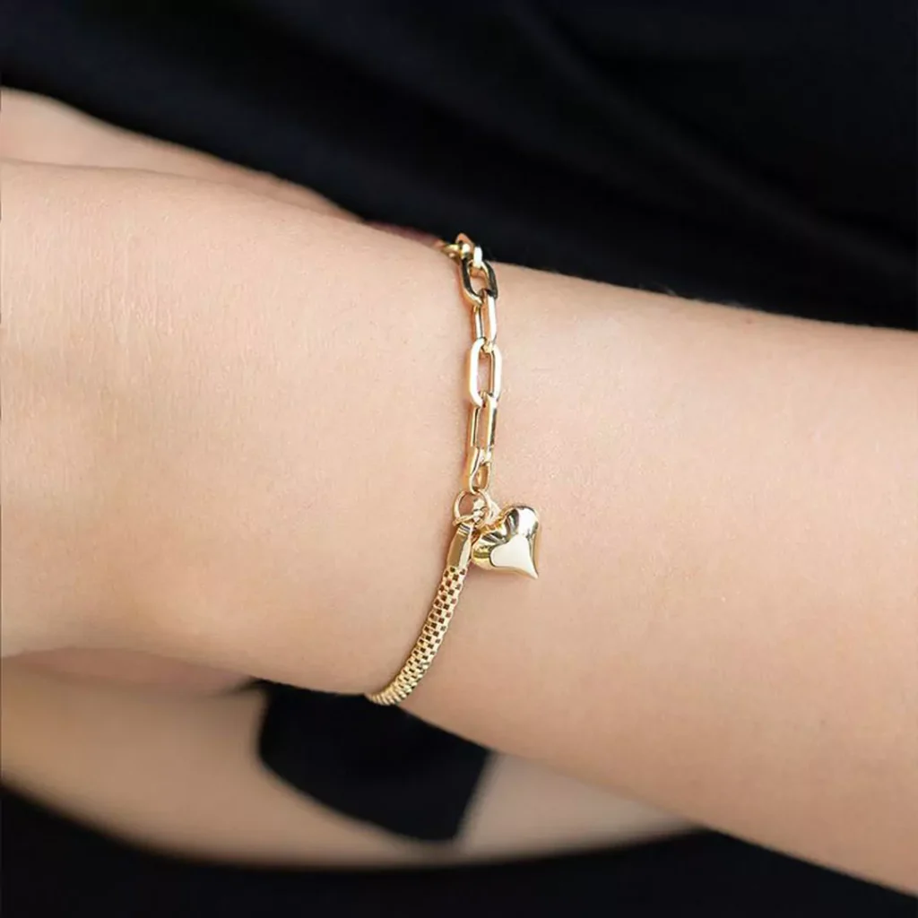 majestic gold heart-shaped bracelets 