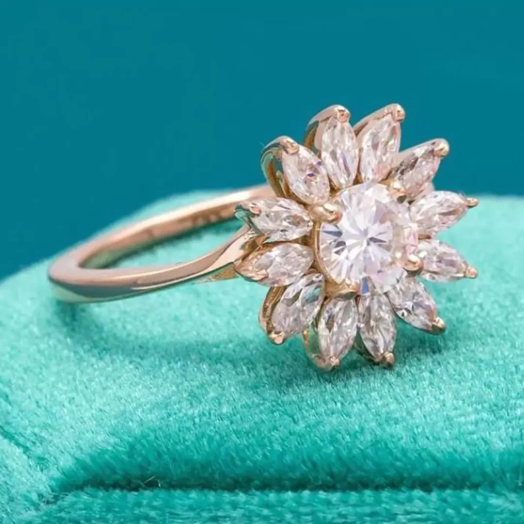 glamorous Gold flower engagement Rings