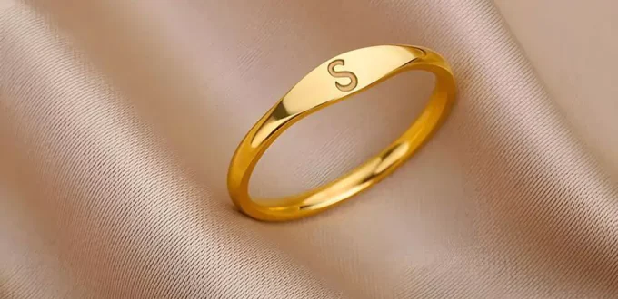 elegant gold letter rings for women