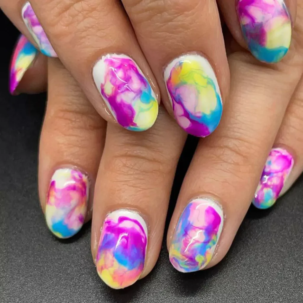 trendy watercolor nail art designs 