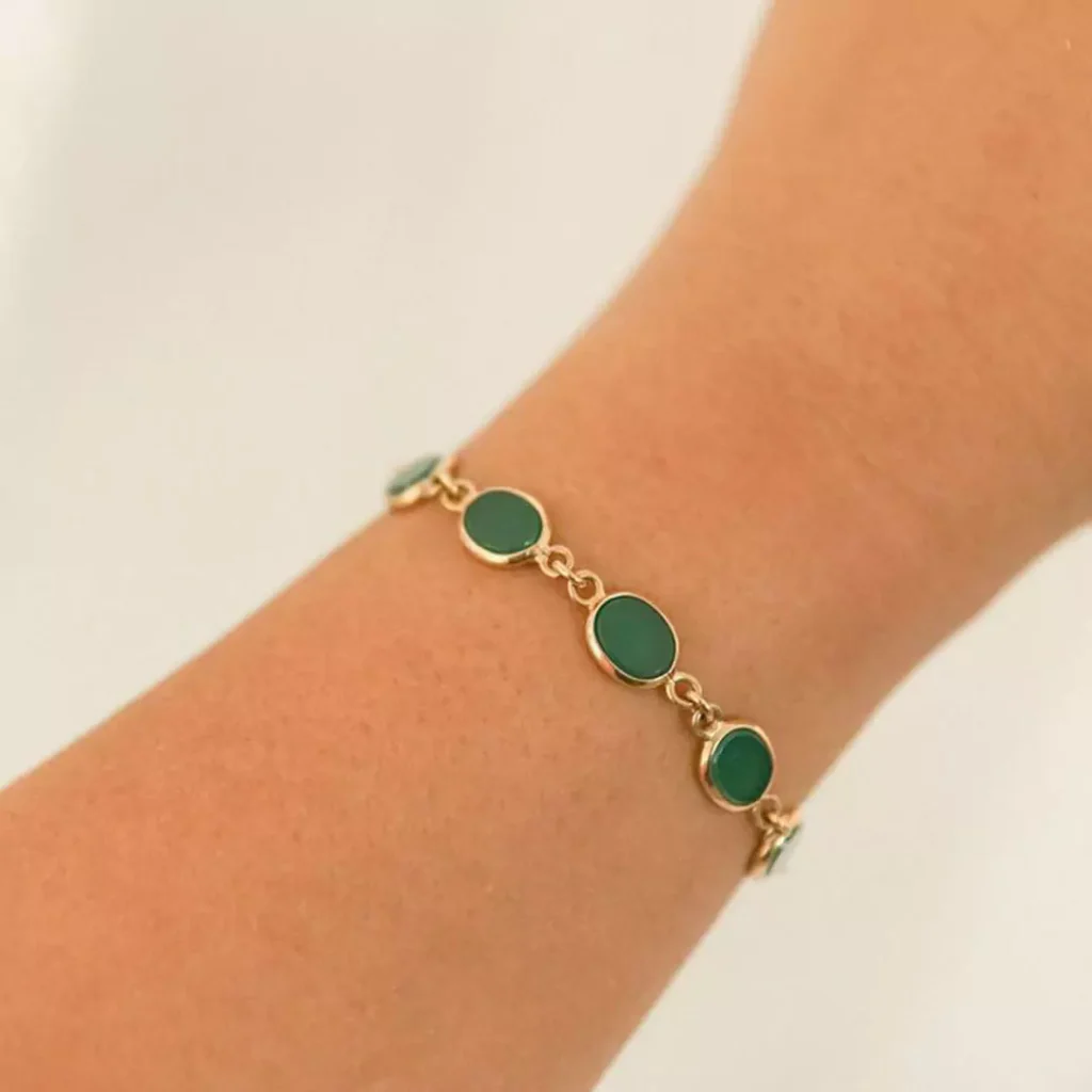 splendid Emerald gold bracelets 