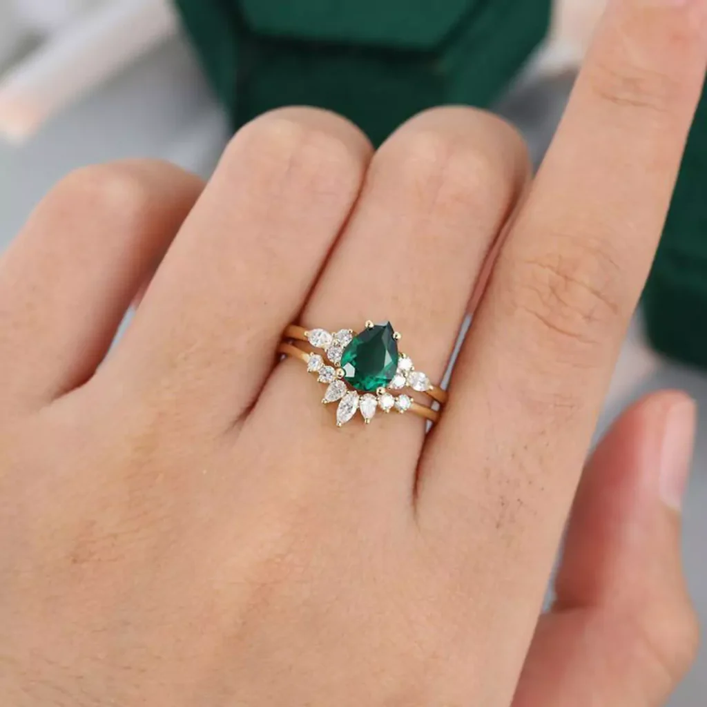 expensive emerald rings