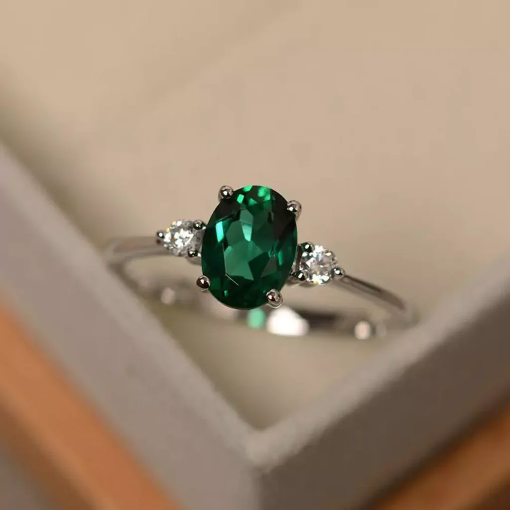 elegant emerald rings