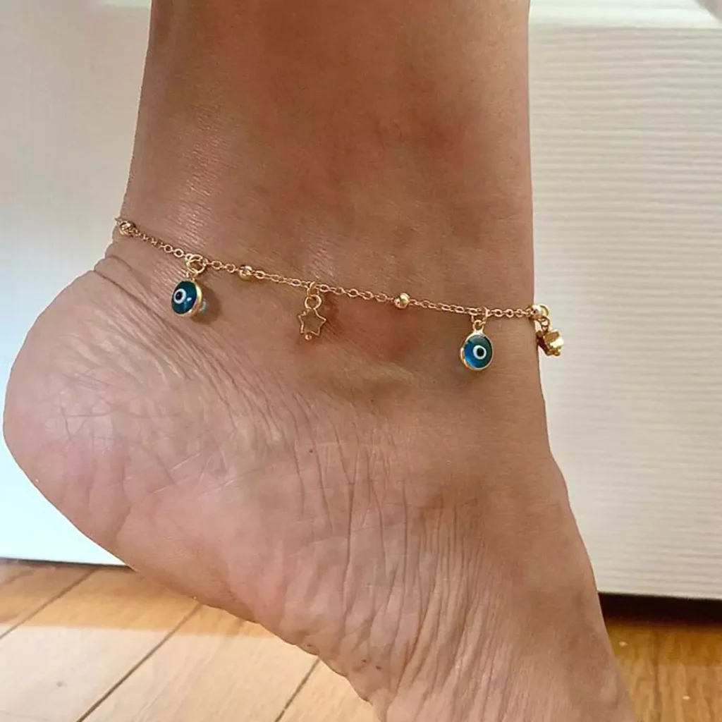 exclusive gold eye-shaped anklets 