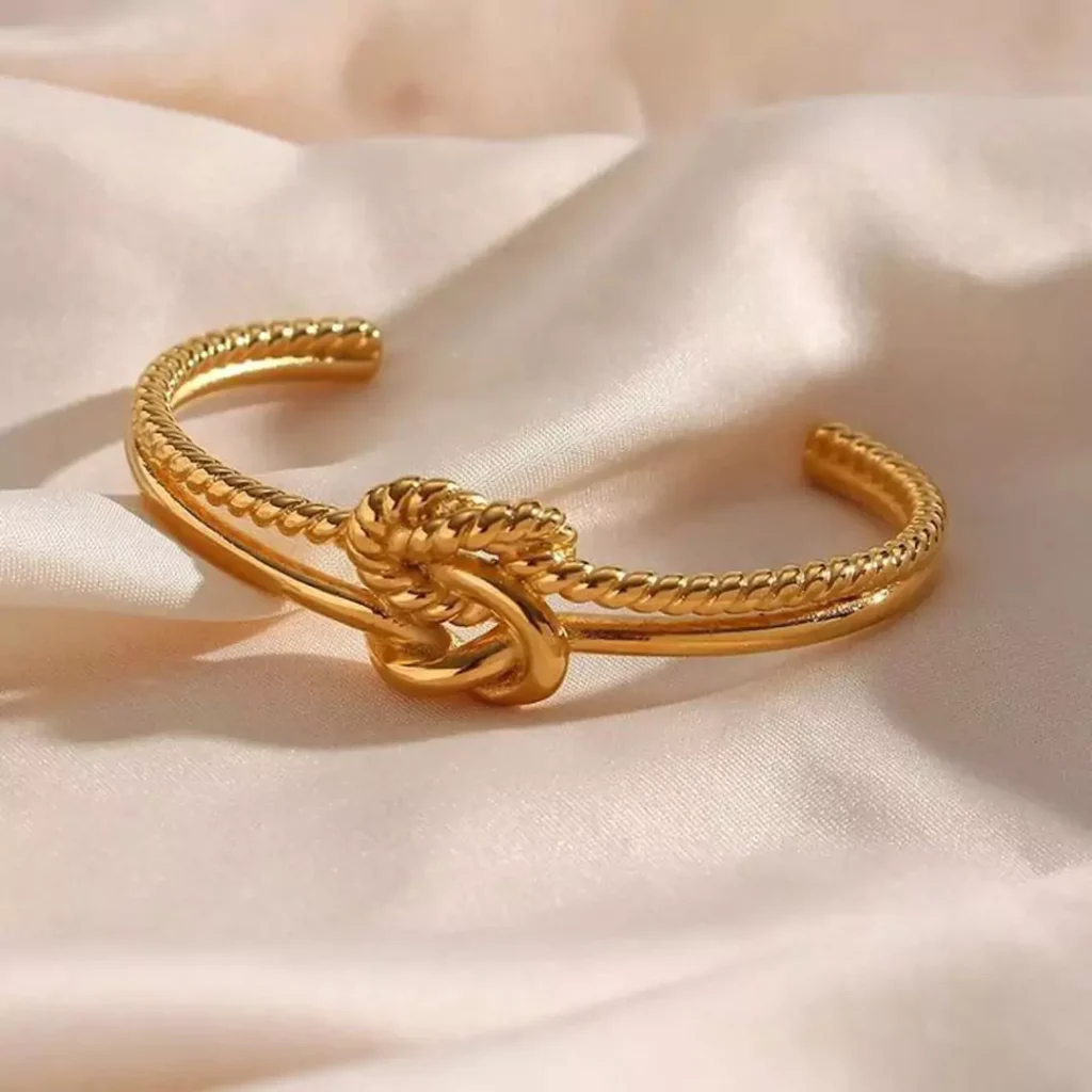 luxurious knot gold bracelets