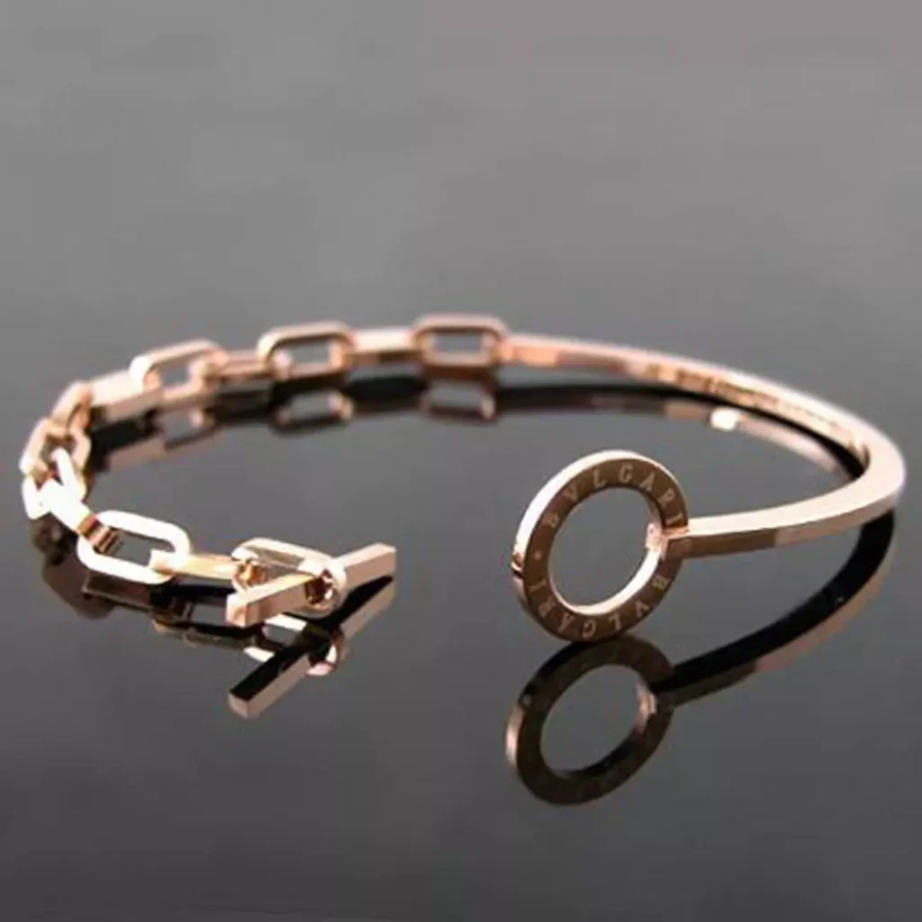 splendid BVLGARI gold bracelet for girls 