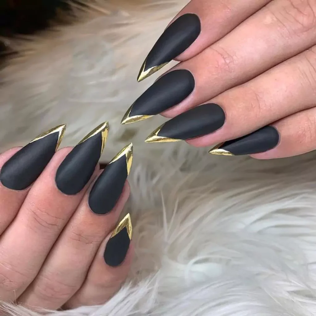 stylish matte and velvet long nail designs 