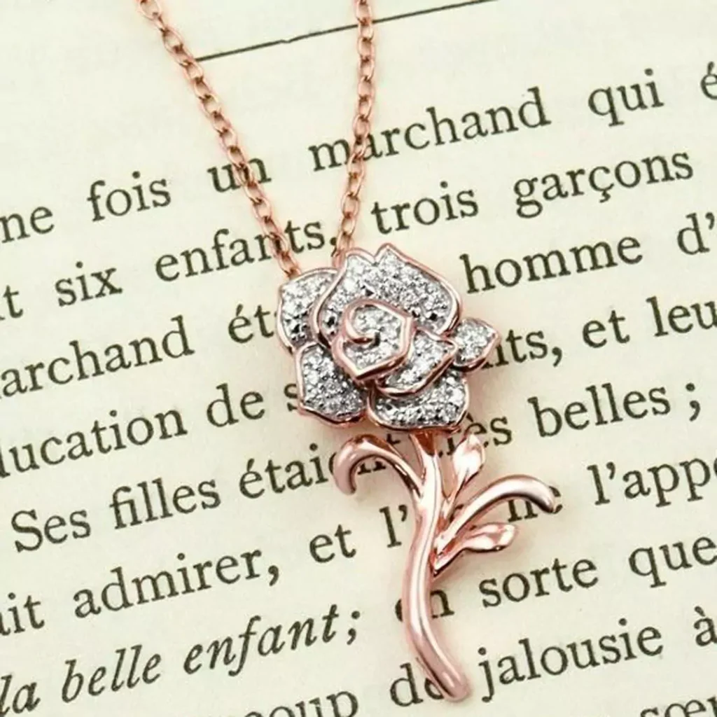 Attractive and flower branch design necklaces 