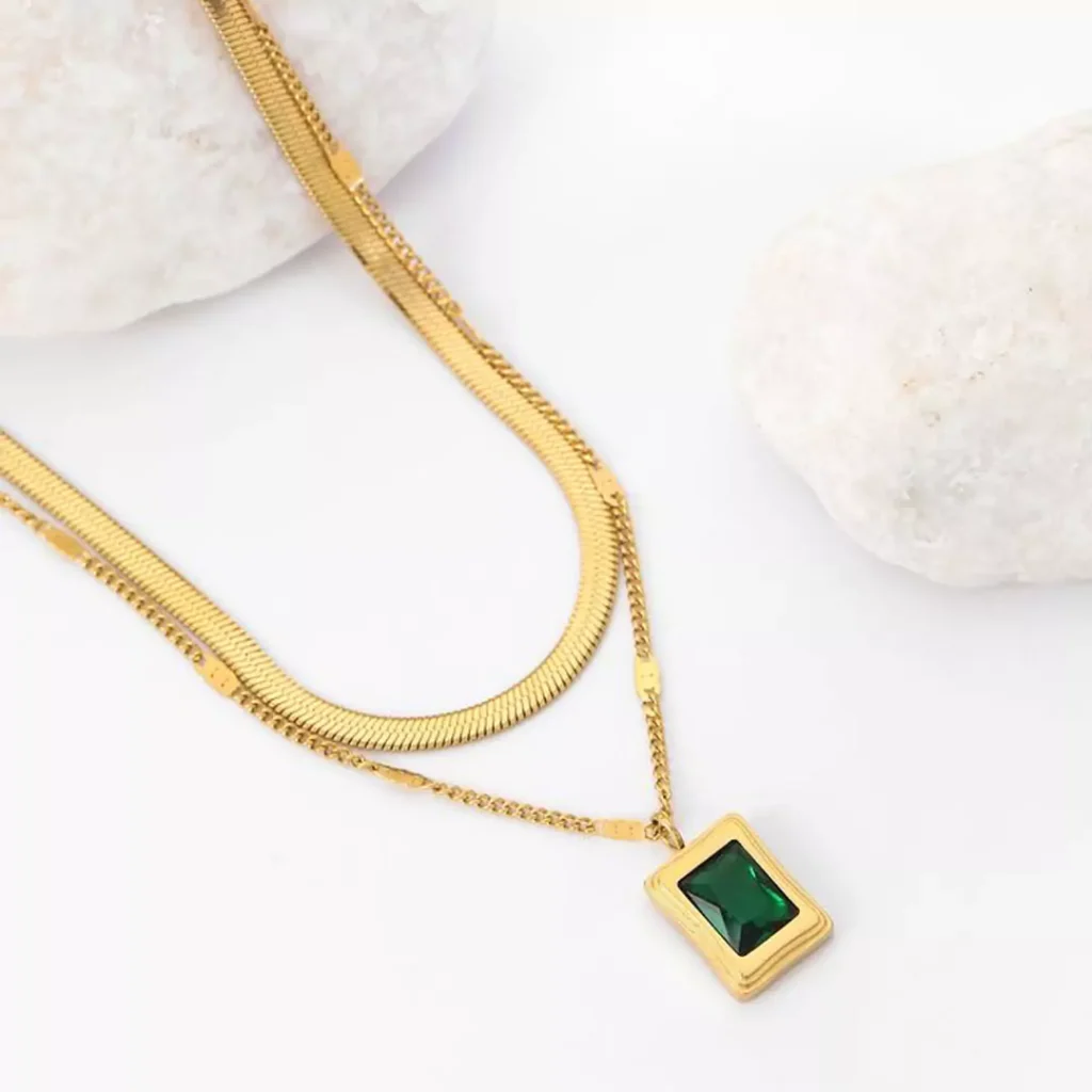 Attractive and special necklaces with green gems