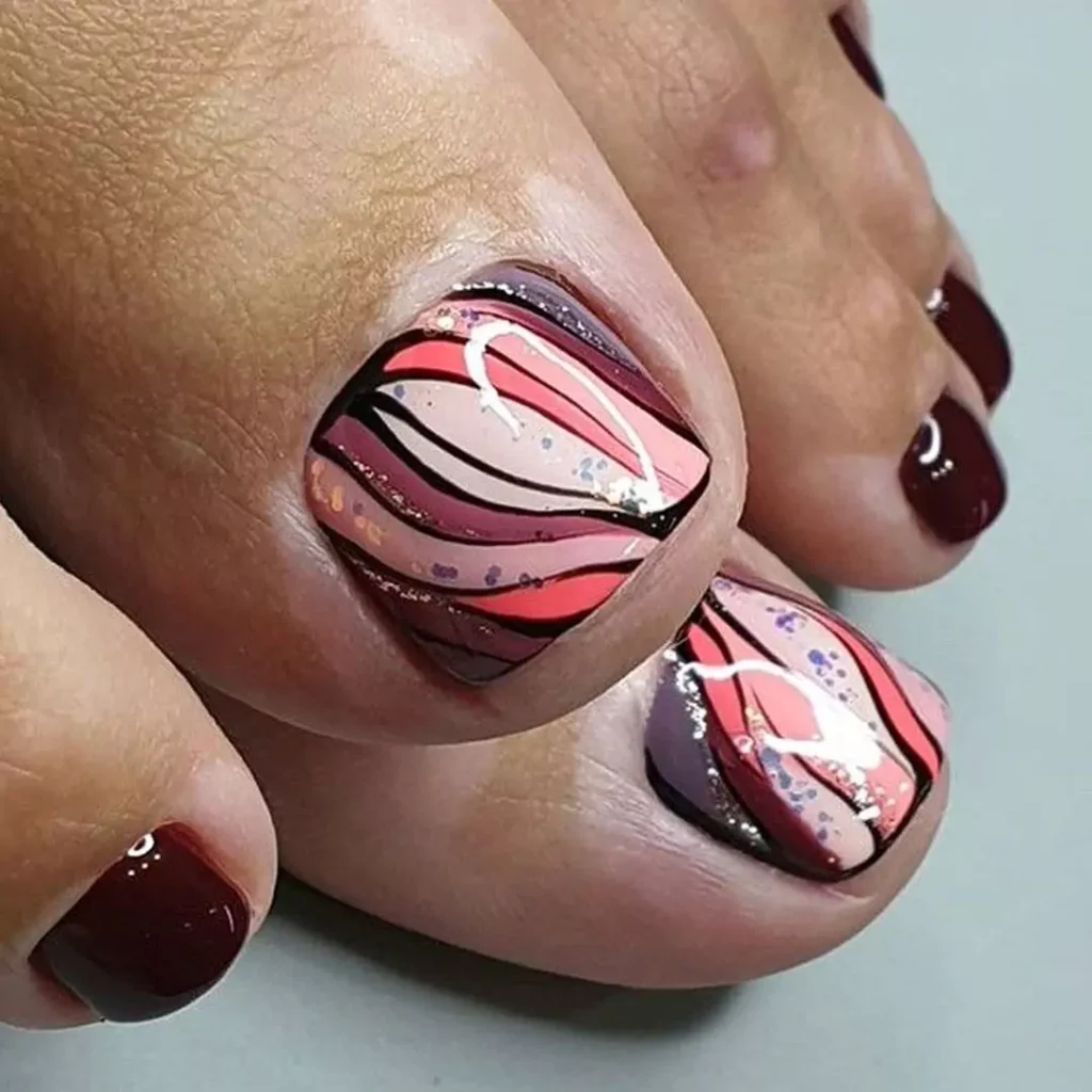 Eye-catching special toenail design