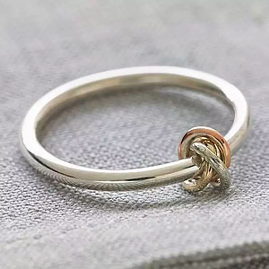 refine gold knot rings 