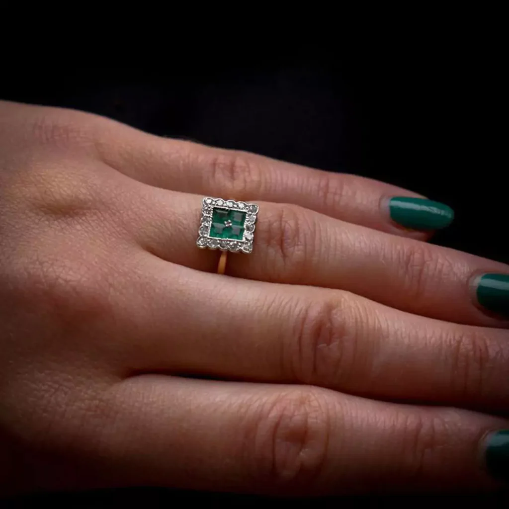 sophisticated gold rings with square green gemstones 