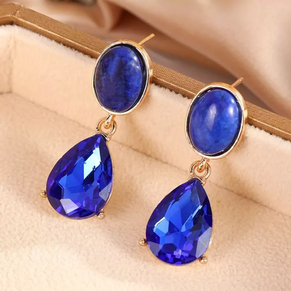 Stylish earring models with blue gems