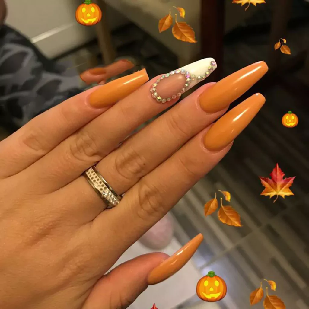 glamorous Mustard Nail art Designs 