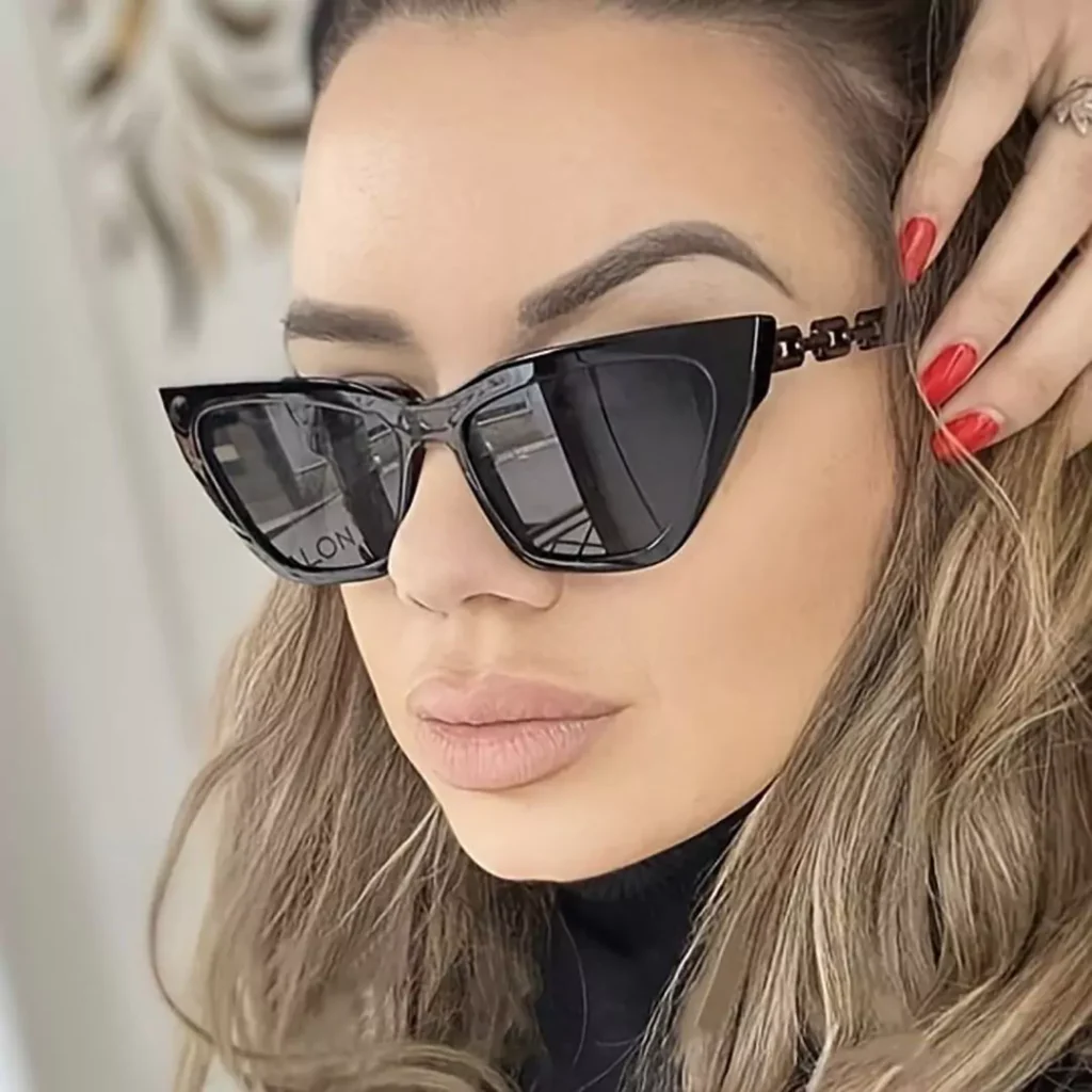 trendy cat-eye fashion sunglasses 