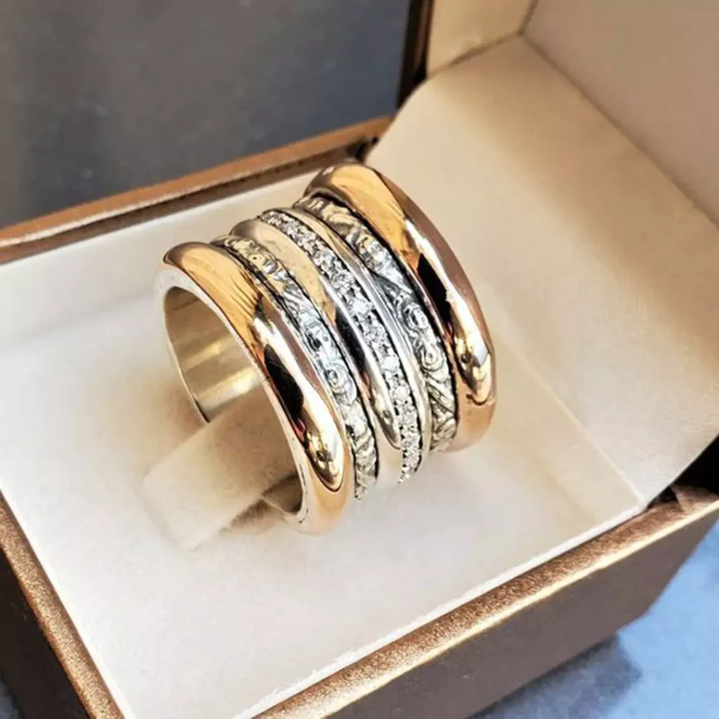 exquisite Gold Wide Rings