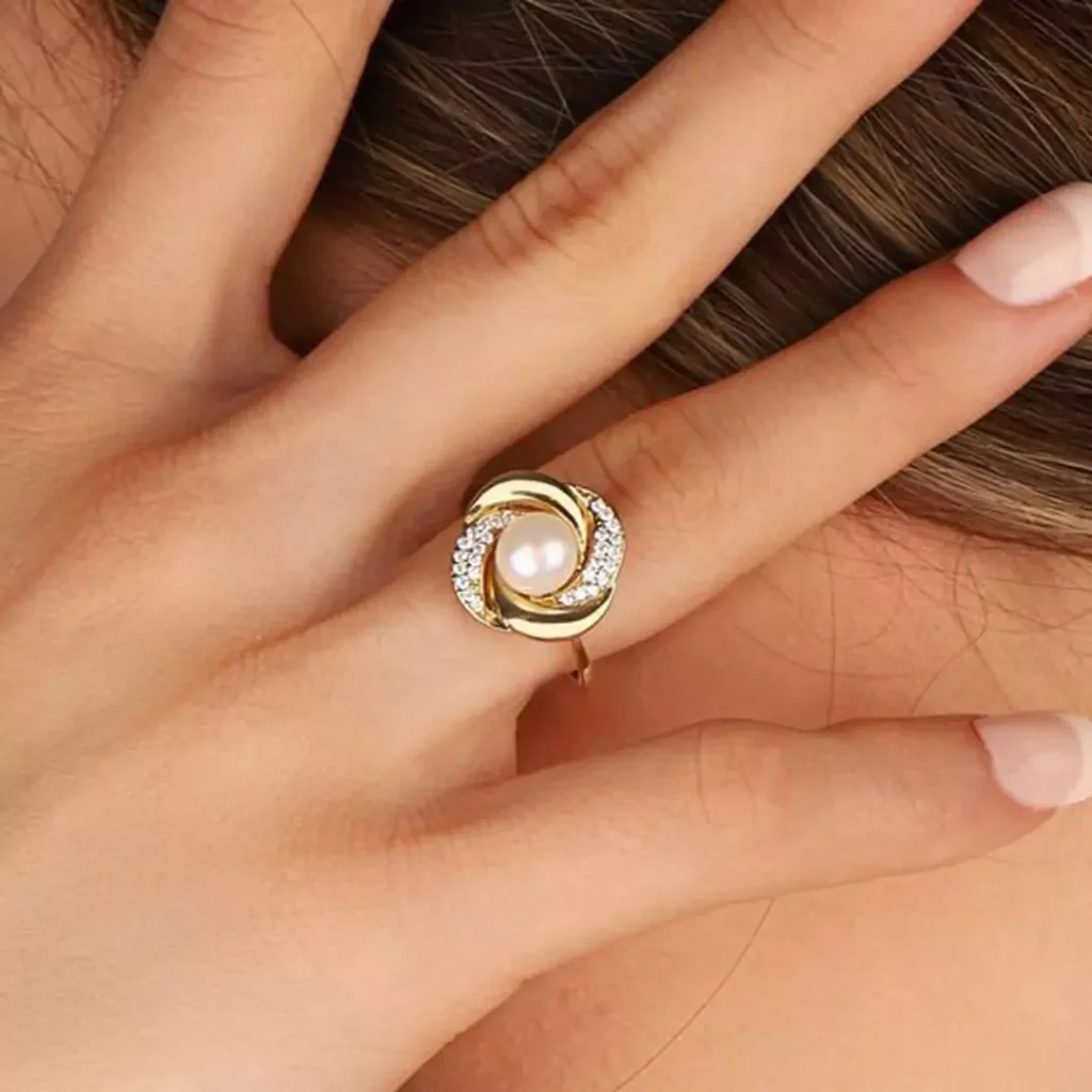 chic pearl gold rings 