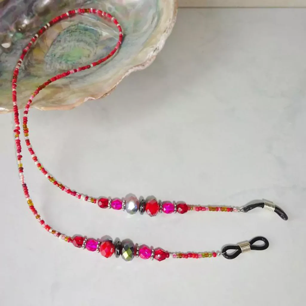 stylish handmade eyeglass chains