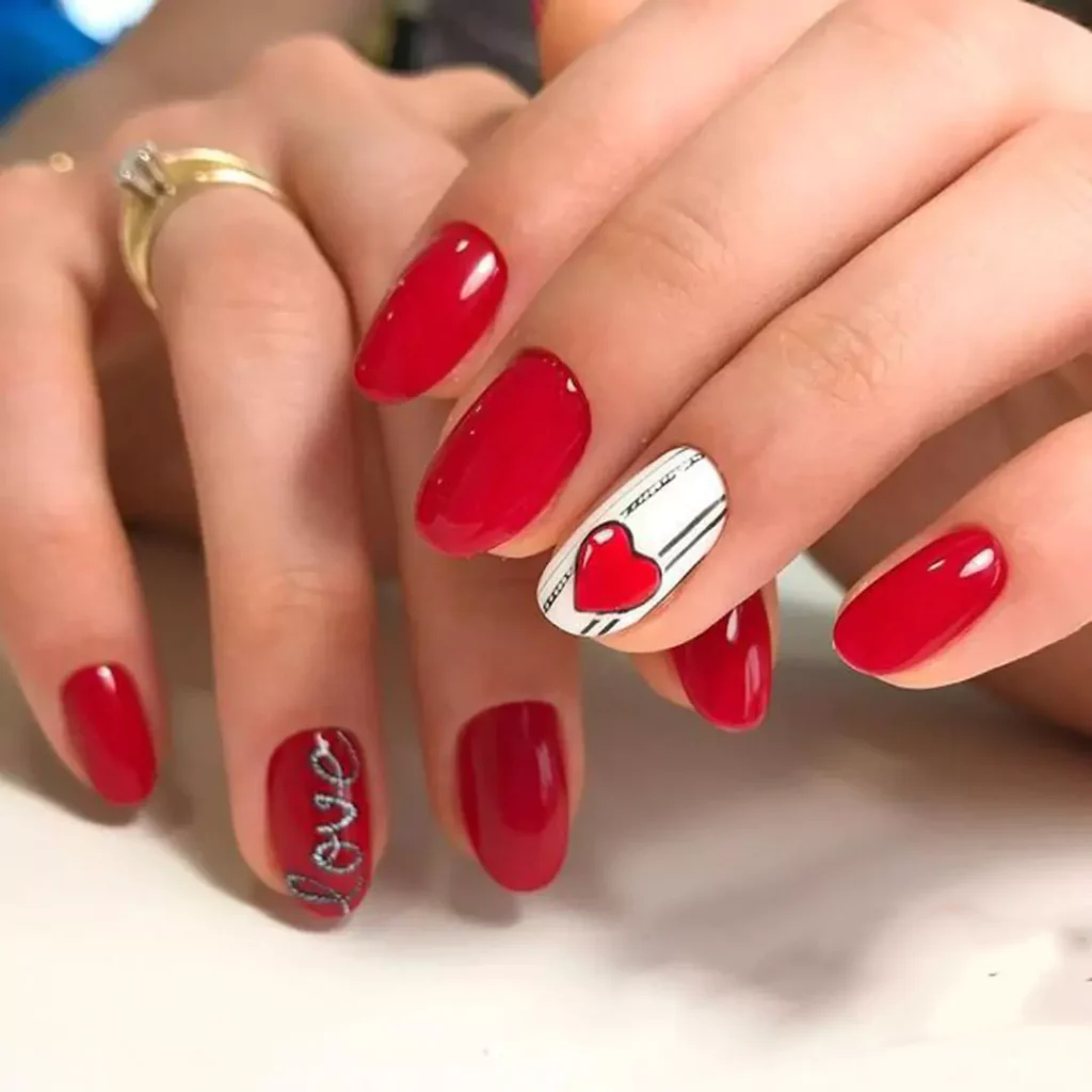 unique short nail art with minimalist design 