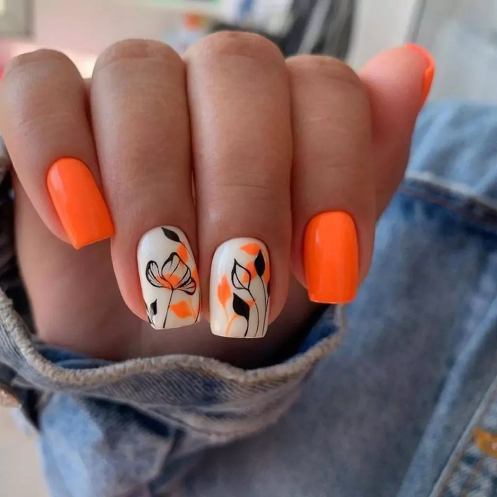 stylish short nail art with minimalist design 