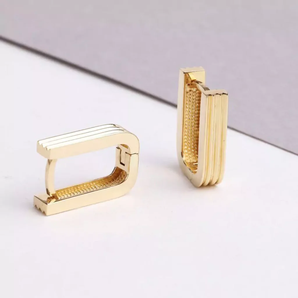 magnificent rectangle gold earrings