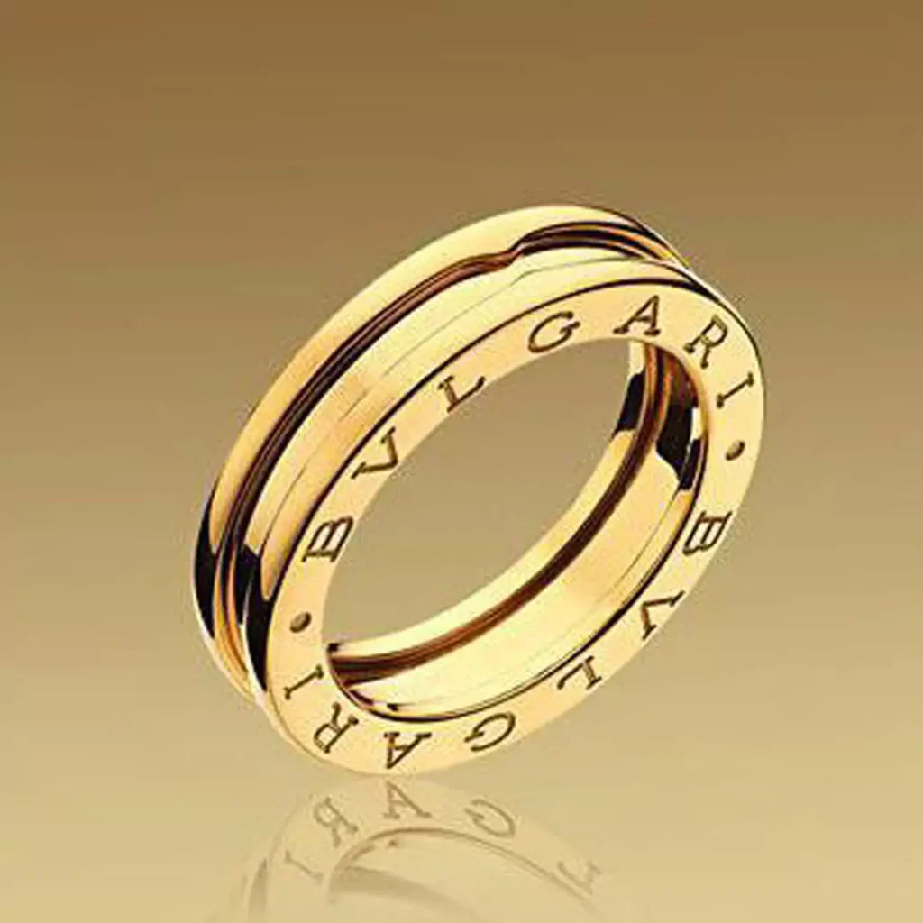 exquisite BVLGARI gold rings