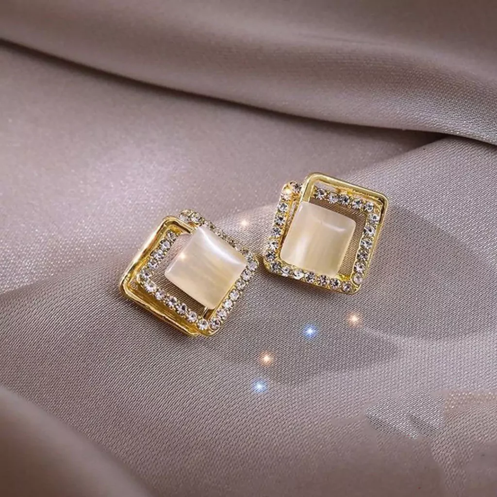 elegant gold square studs earrings