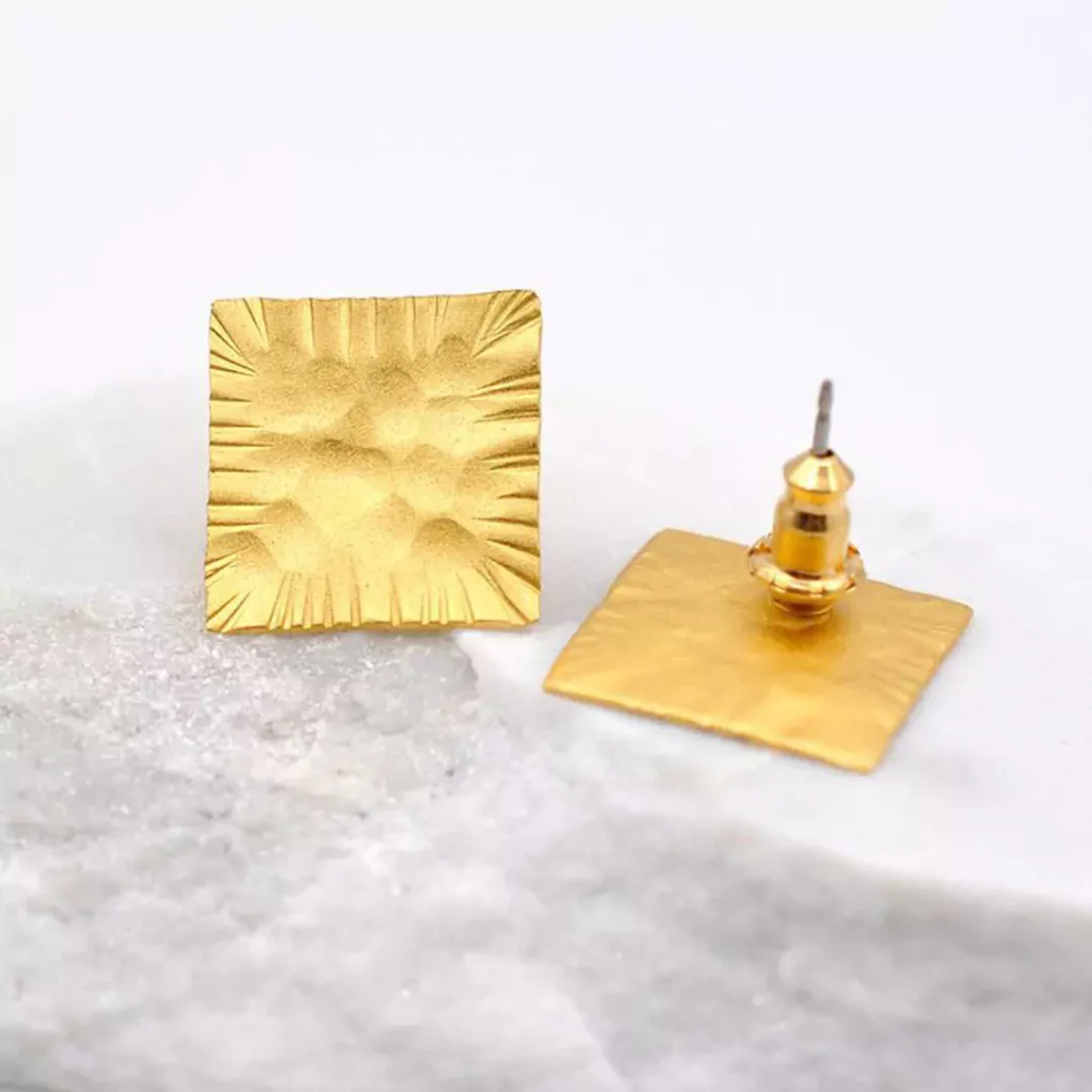 radiant gold square studs earrings