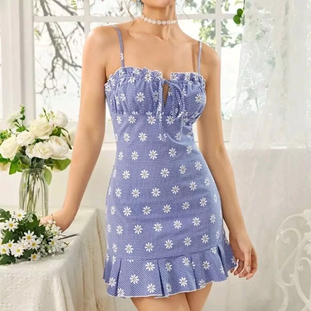 Eye-catching Short floral summer dresses