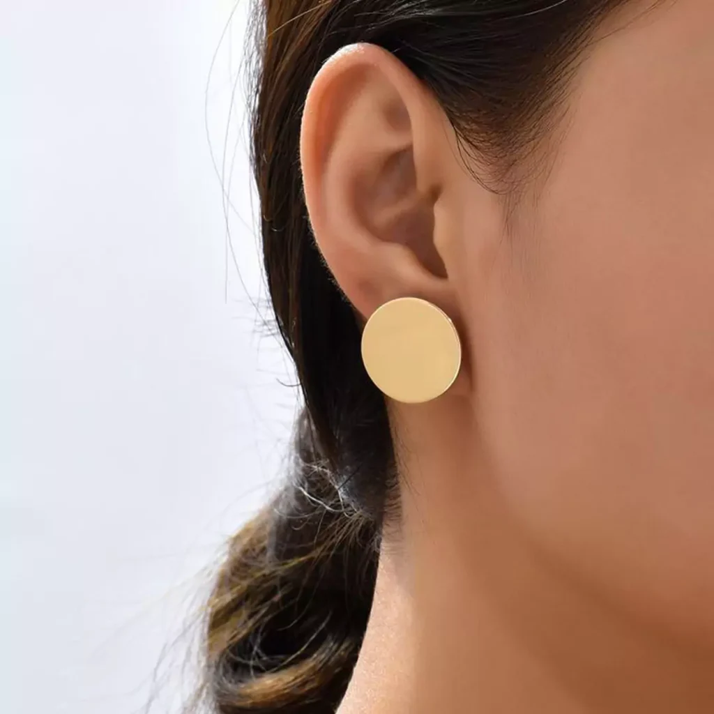 captivate gold simple studs earrings