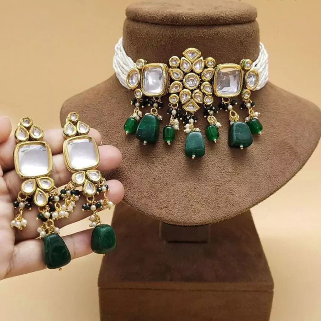 opulent Kundan gold jerwelry sets