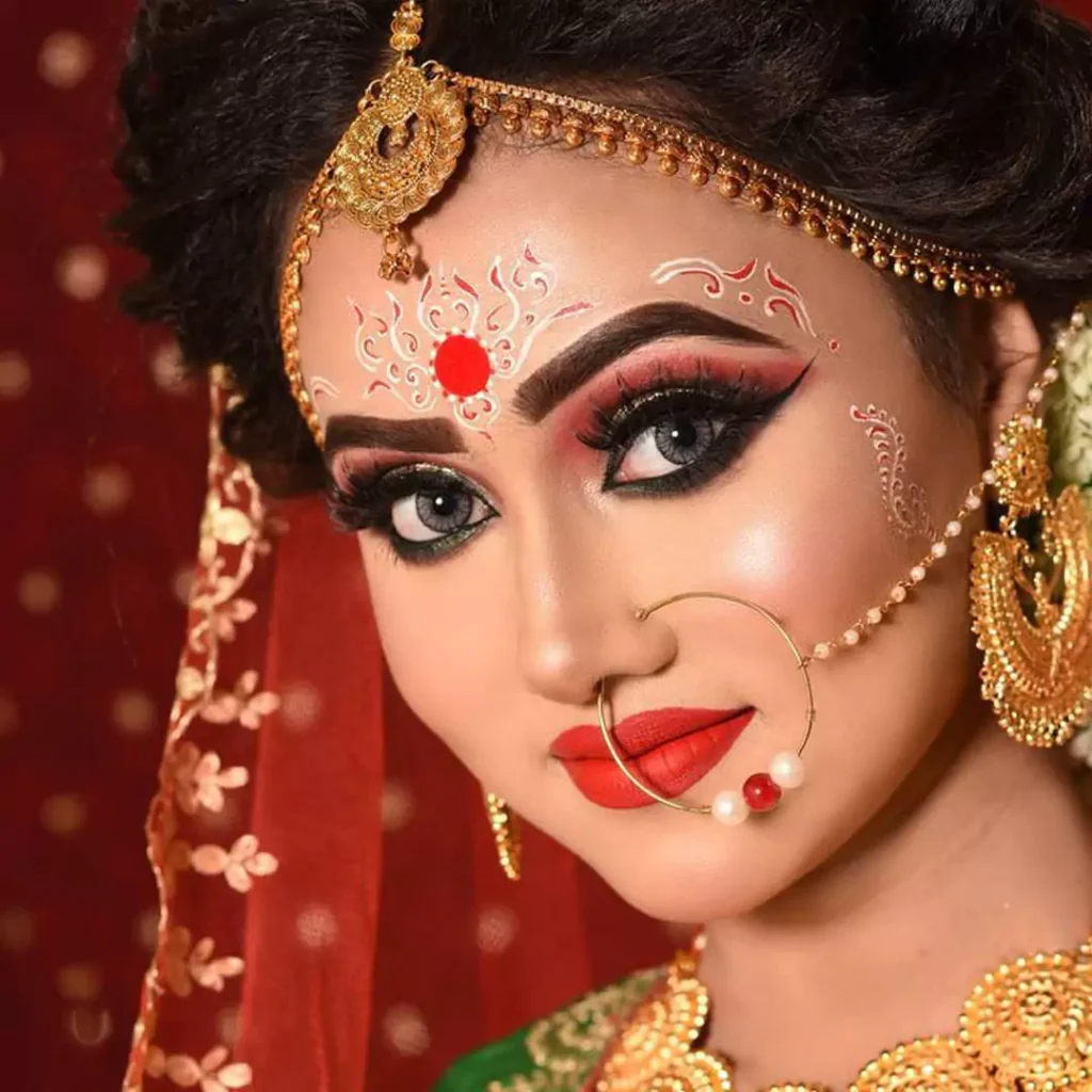 regal Bengali bridal makeup