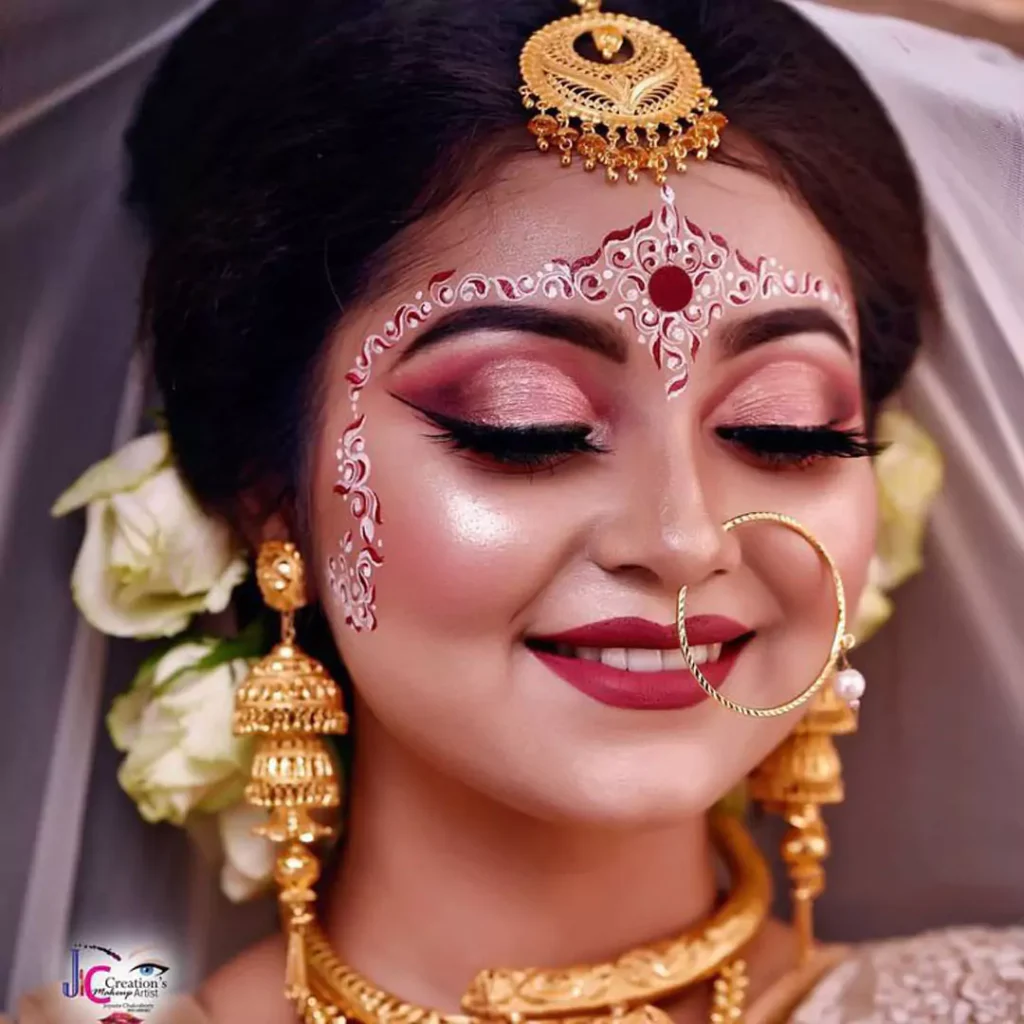 graceful Bengali bridal makeup