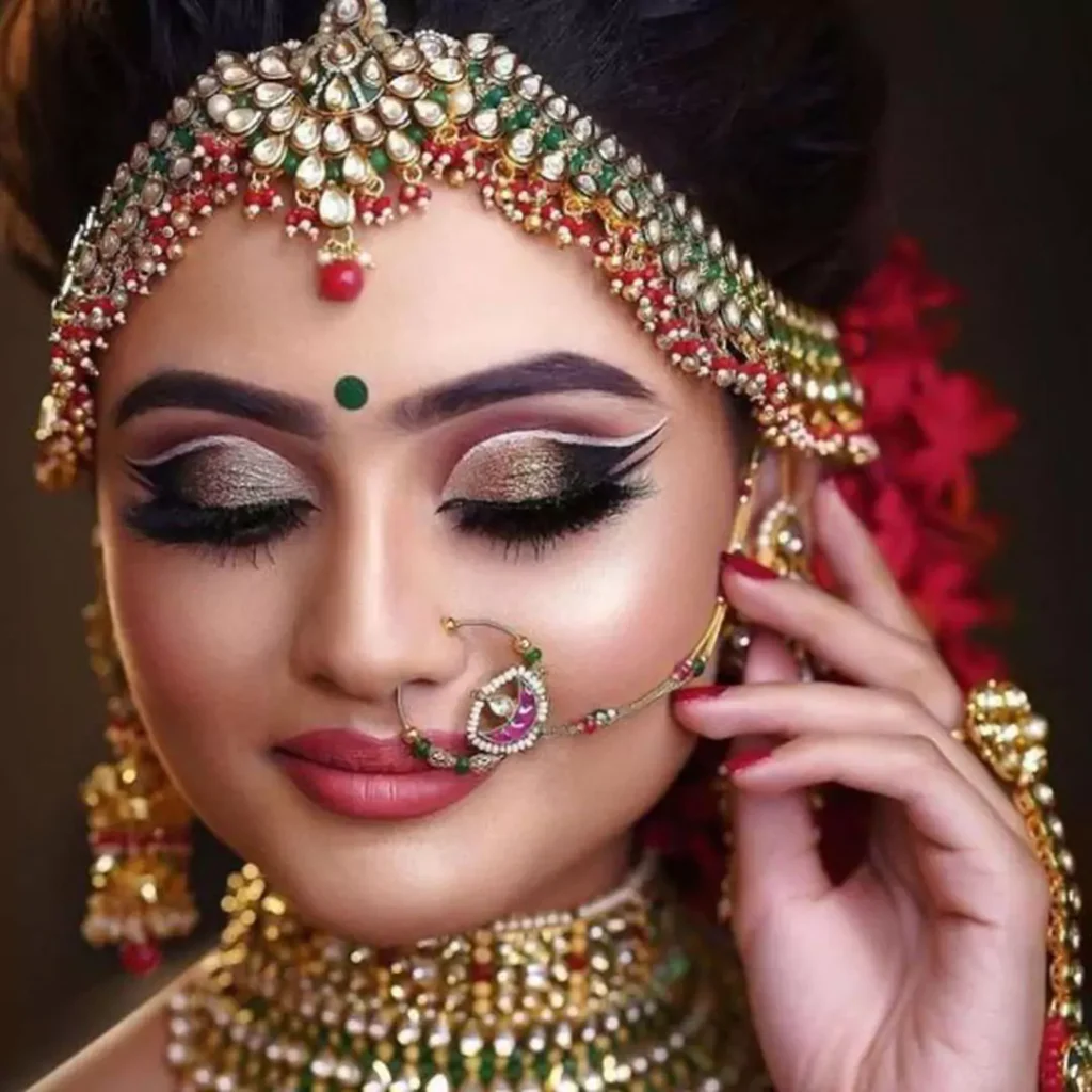 exquisite Bengali bridal makeup