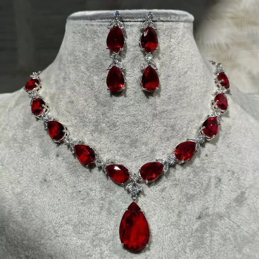 glamorous Ruby jewelry set