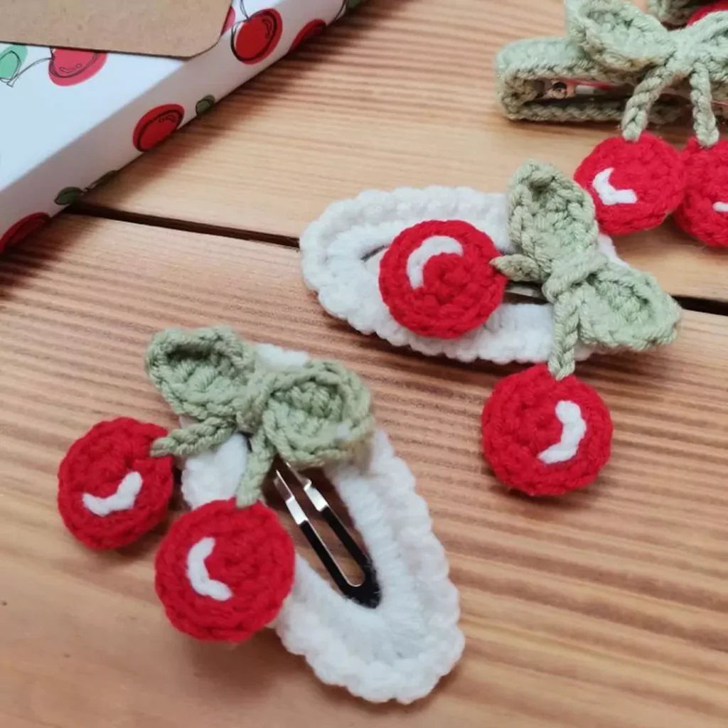 Eye-catching Knitted hair clips with fruit designs