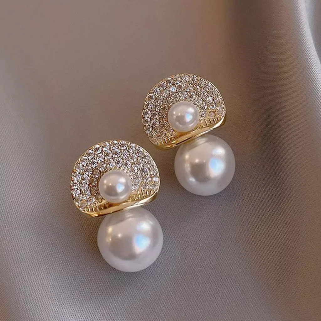 luxurious pearl gold stud earrings